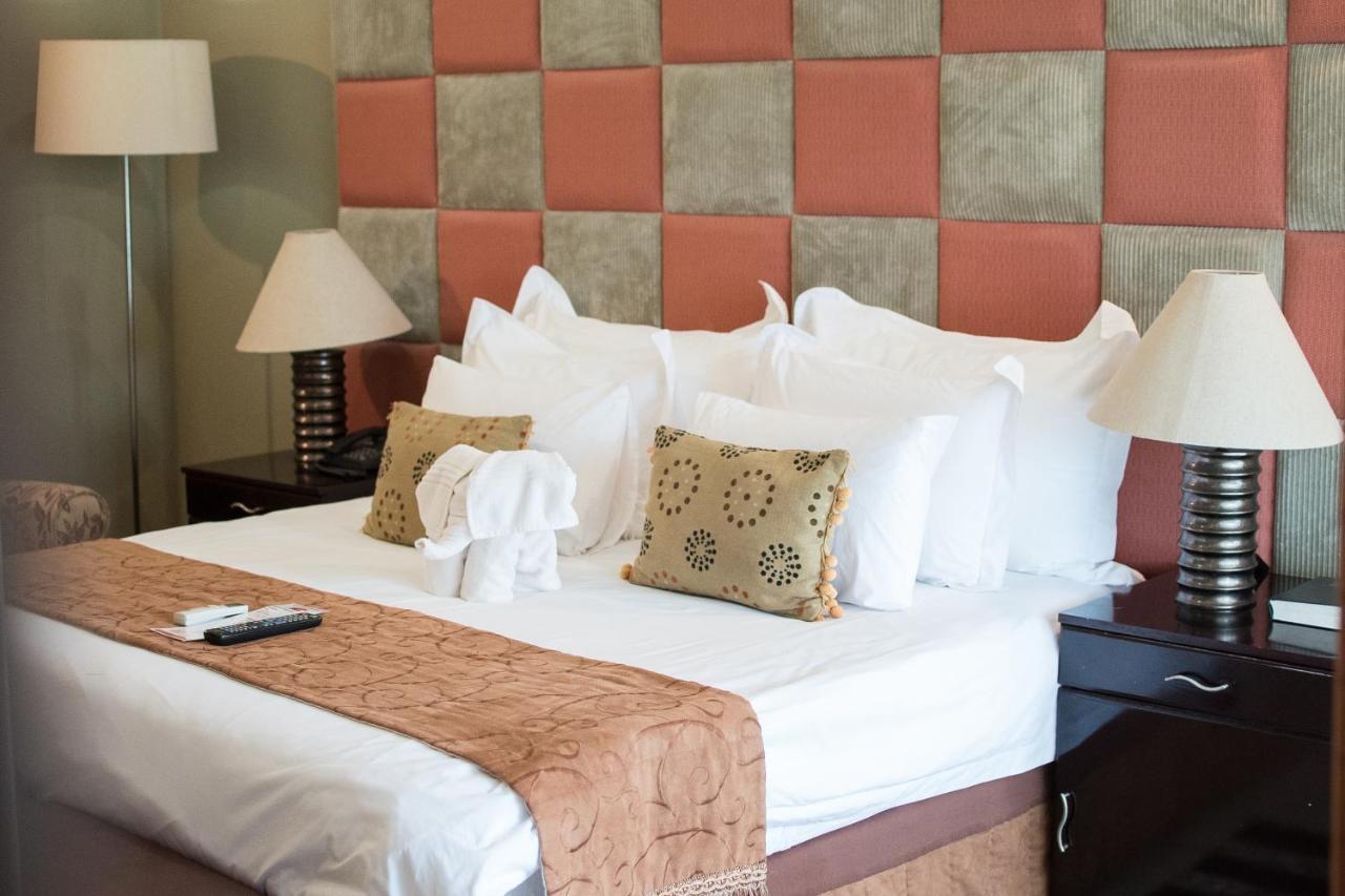 2Ten Hotel Sibasa Kültér fotó